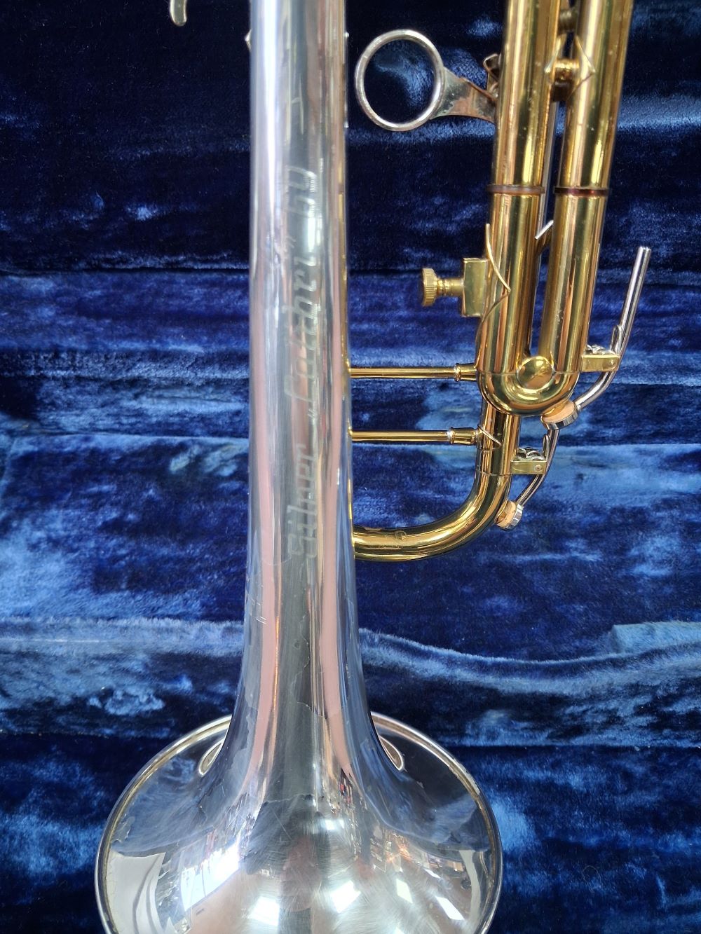 Used Huttl Artist Bb Trumpet - With Hardshell Case and Bach Mouthpiece