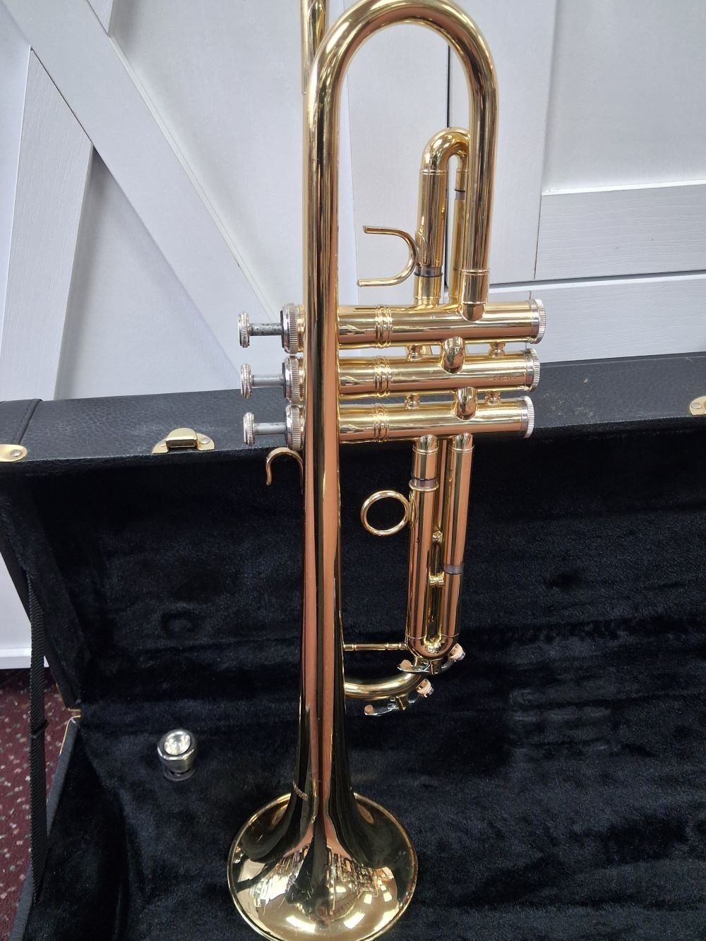 Used Brasswind Student Bb Brass Trumpet - With Case and Mouthpiece
