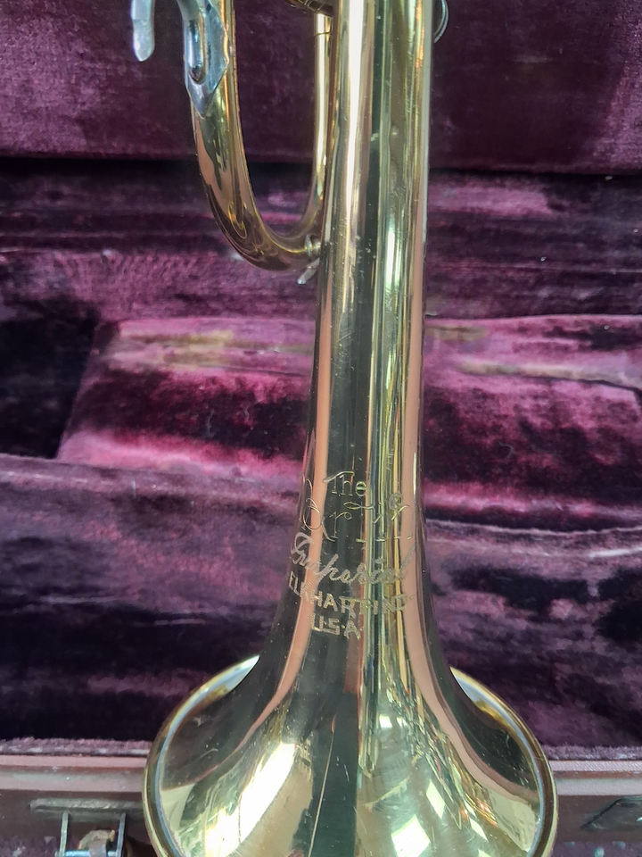 Used Martin Imperial Brass Bb Cornet - With Original Case and Mouthpiece — Detail 2