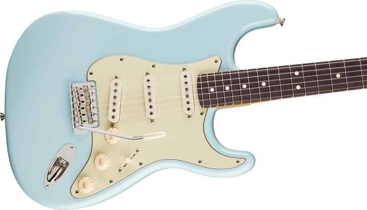 Fender 'Limited Edition' American Professional Classic Stratocaster - Daphne Blue — Three quarter front 2