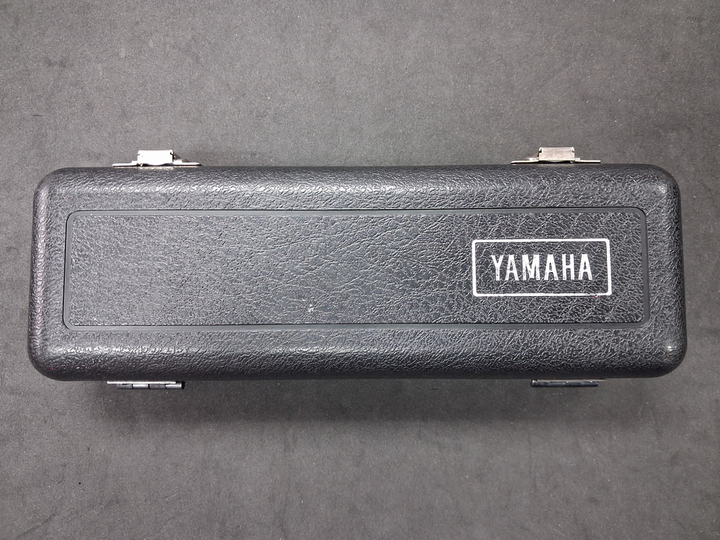 Used Yamaha YPC-30 Metal Piccolo - With Hardshell Case case