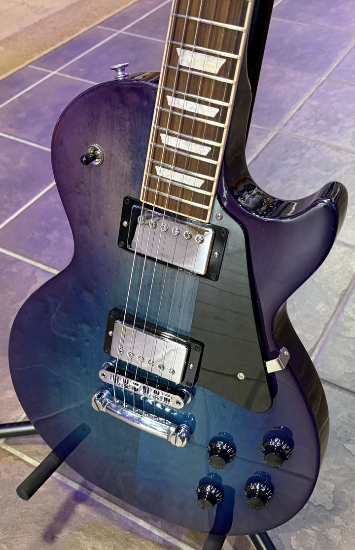 Gibson Les Paul Studio Electric Guitar - Blueberry Burst (B-Stock) — three-quarter front view