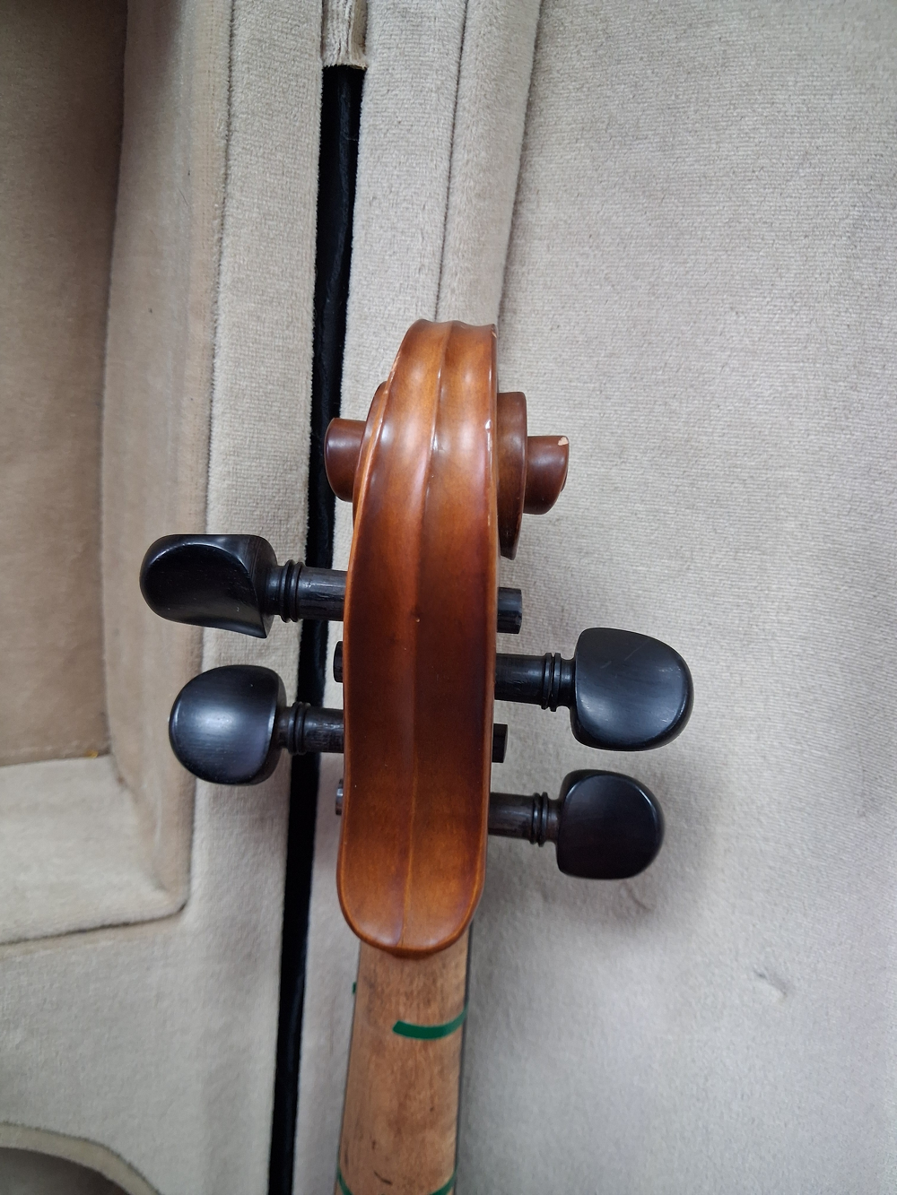 Used Sandner Model 40015 15" Viola - With Case and Bow headstock, back