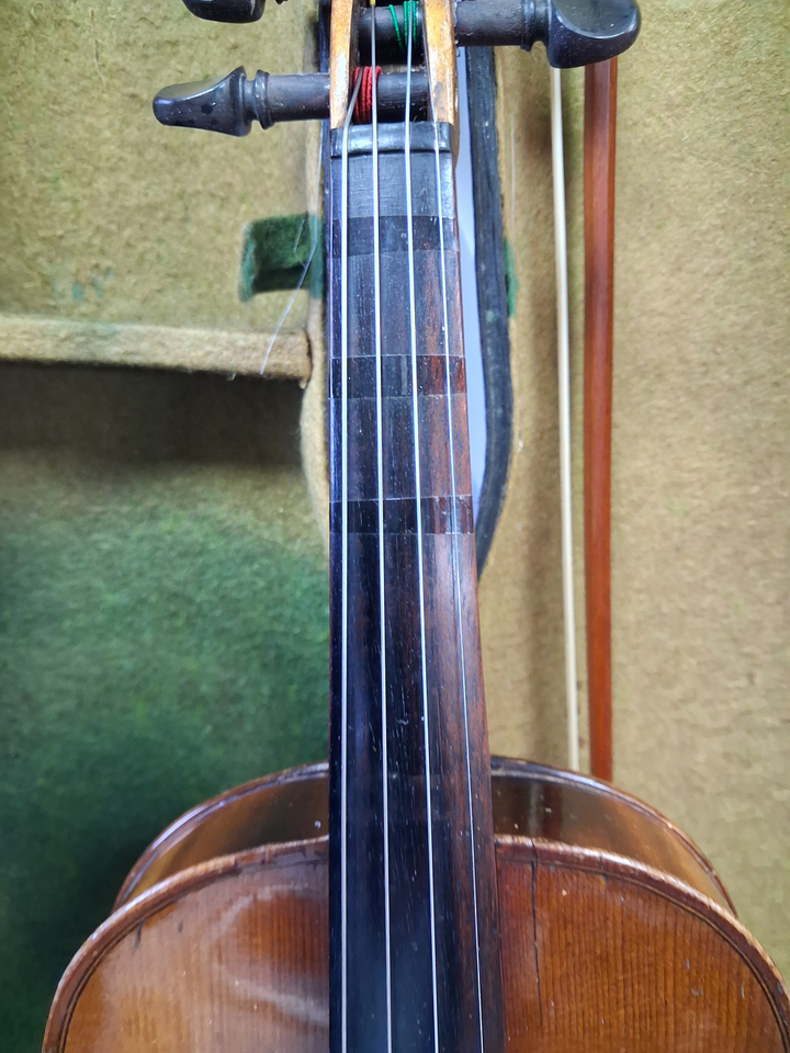 Used German Made Copy of a Strad Full Size Violin - With Case and Bow detail