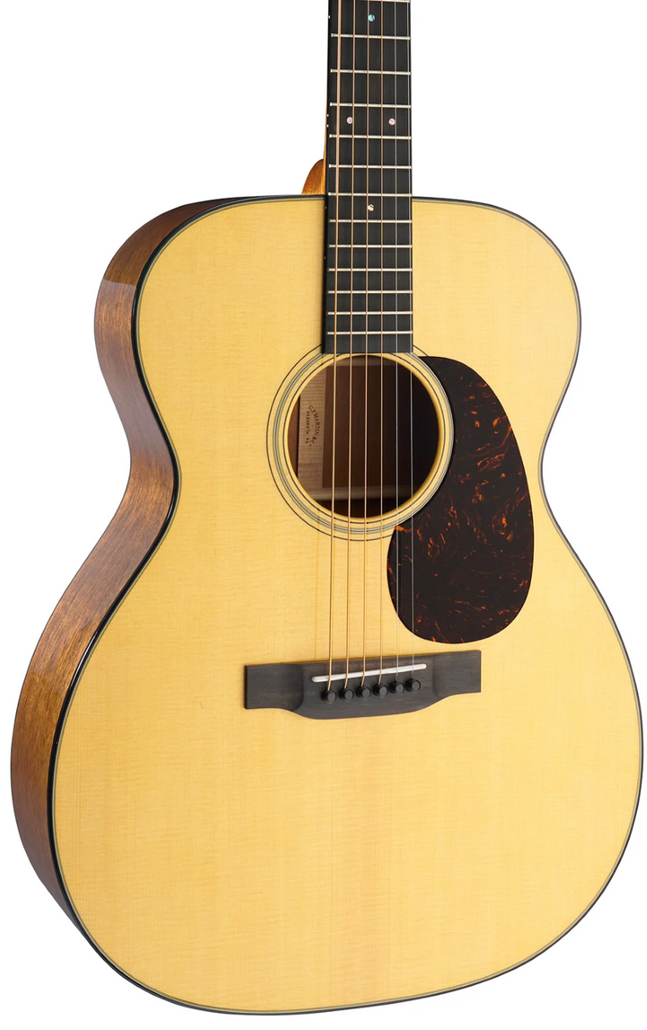 Martin 000-18 'Standard Series' Acoustic Guitar - Natural with Aging Toner