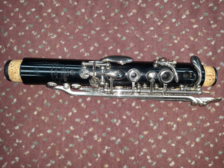Used Vito Bb ABS Resin Clarinet - With Case and Mouthpiece. 4