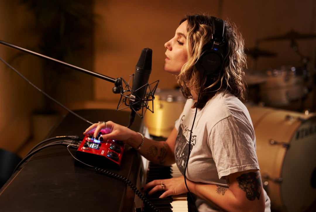 Boss VE-22 Vocal Performer - Effects & Looper Pedal