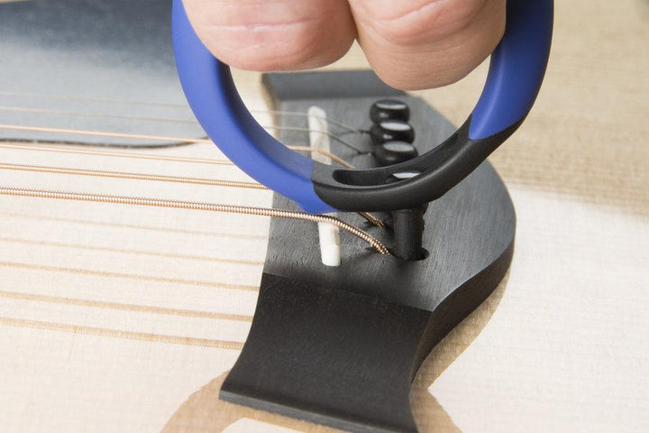 Music Nomad MN219 GRIP Puller - Premium Bridge Pin Puller