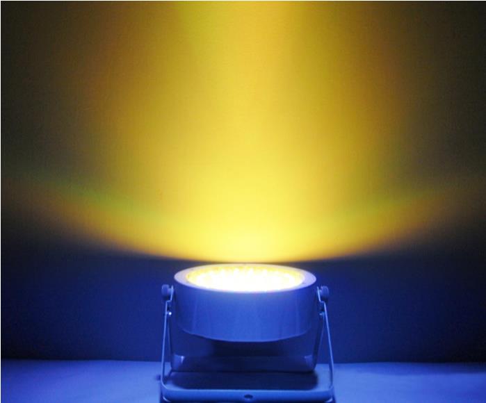 Chauvet DJ EZPAR 64 RBGA Battery-Powered LED Wash Light (White)