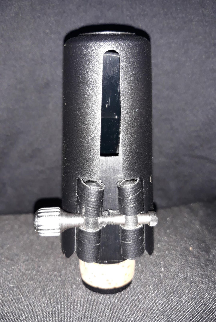 Used Giardinelli Clarinet Mouthpiece - With Rovner Dark Clarinet Ligature & Cap