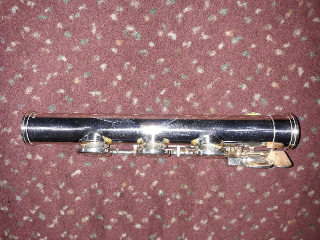 Used Yamaha YFL-481 Open Hole Flute - Sterling Silver With B-Foot