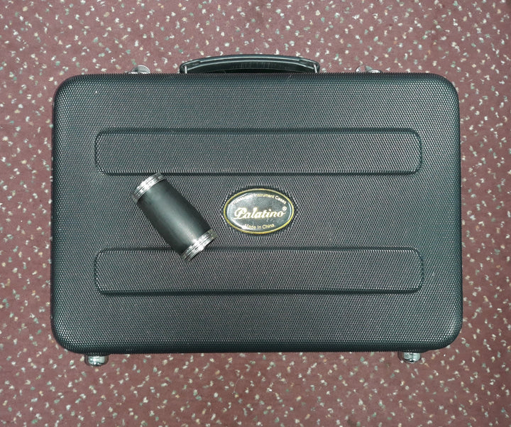 Used Palatino WI-801-C ABS Resin Bb Clarinet - With Case and Mouthpiece