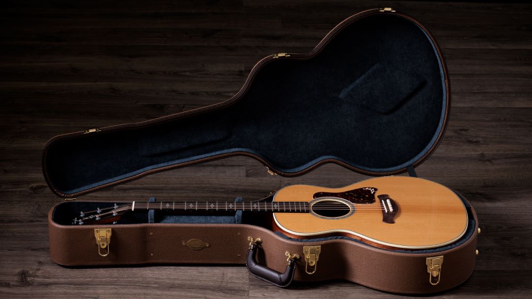 Taylor Gold Label 814e Acoustic Electric Guitar Natural