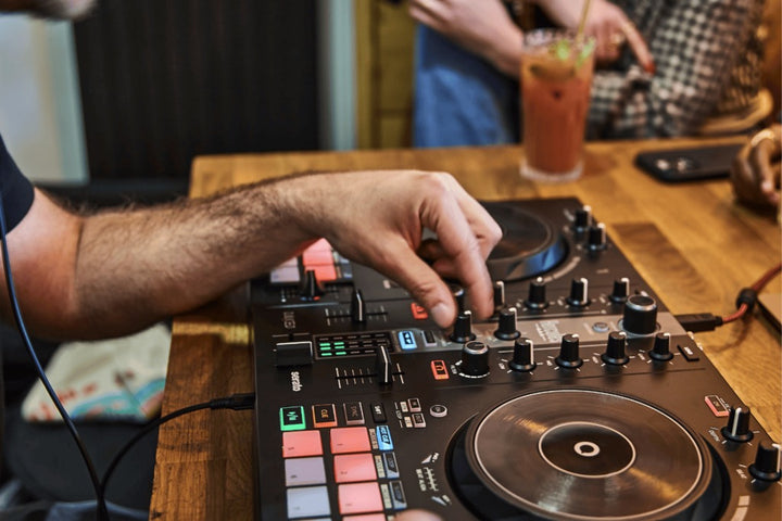 Hercules DJControl Inpulse 300 MK2 Controller