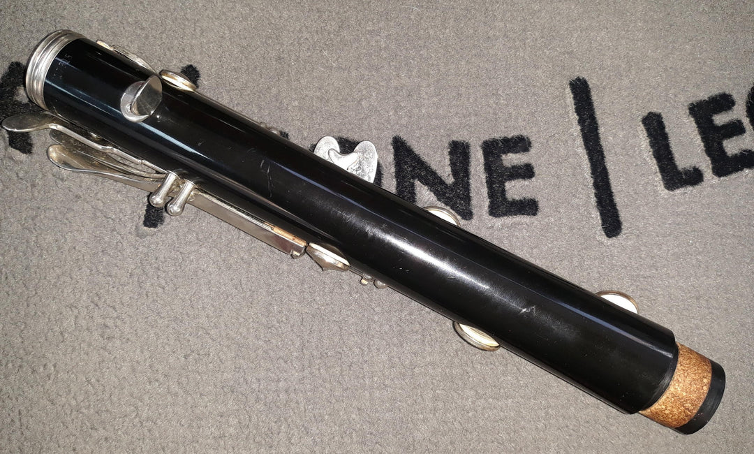 Used Yamaha YCL-24II Bb Resonite Clarinet - With Original Case and Mouthpiece