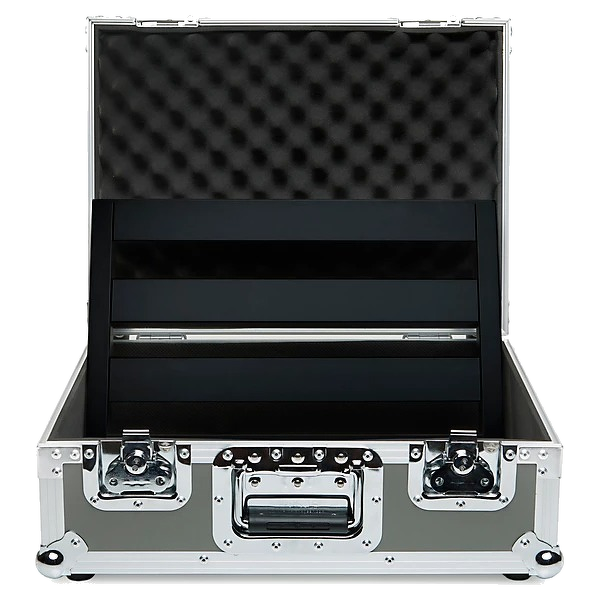 Pedaltrain Classic Jr Pedalboard - With Tour Case and Accessories 2