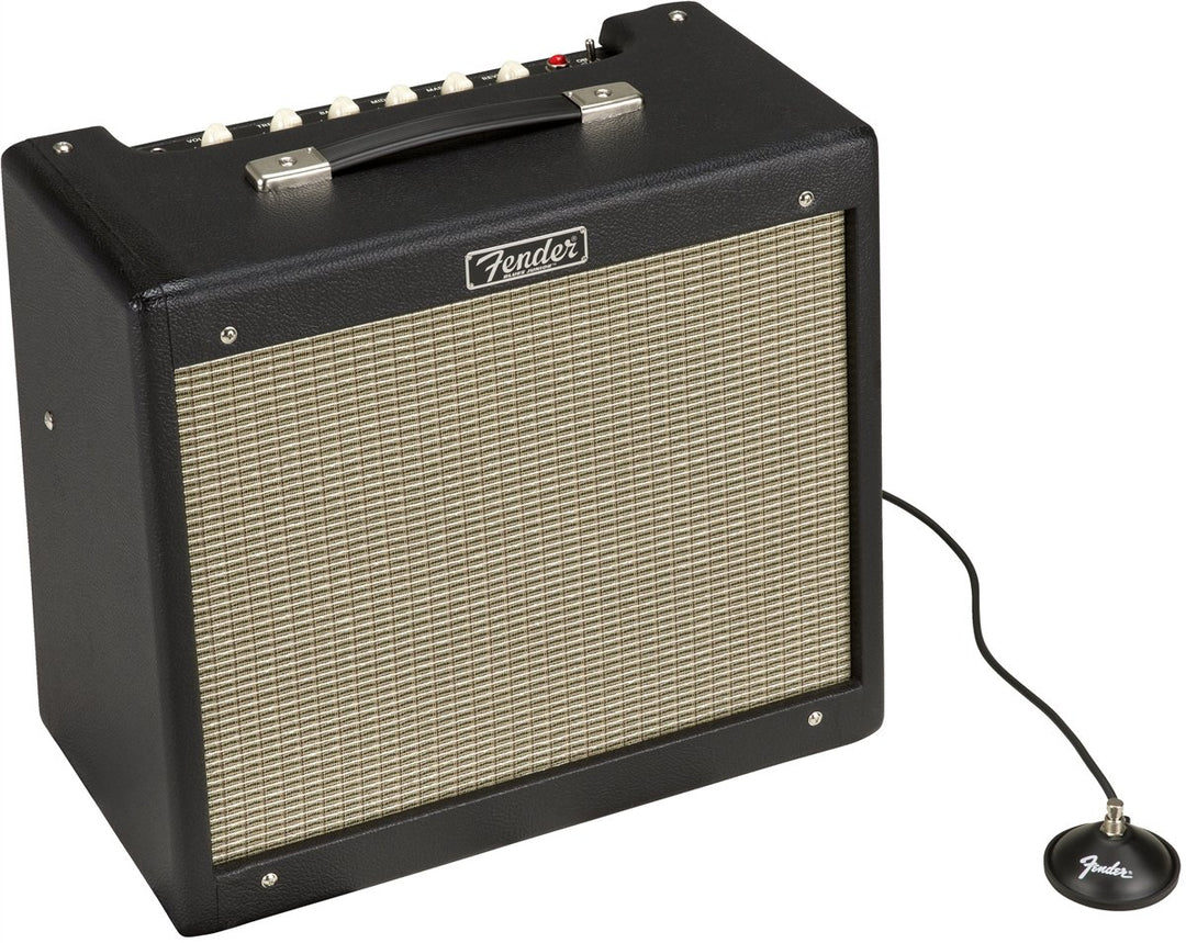 Fender Blues Junior IV 15-Watt Tube Combo Guitar Amplifier 4