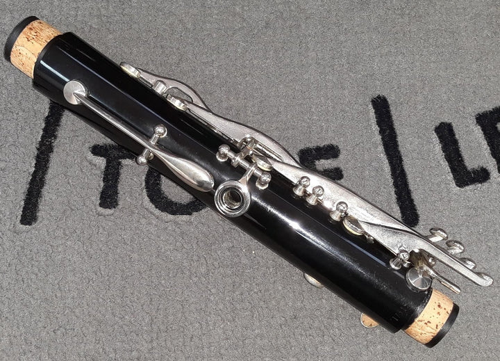 Used Yamaha YCL-24II Bb Resonite Clarinet - With Original Case and Mouthpiece