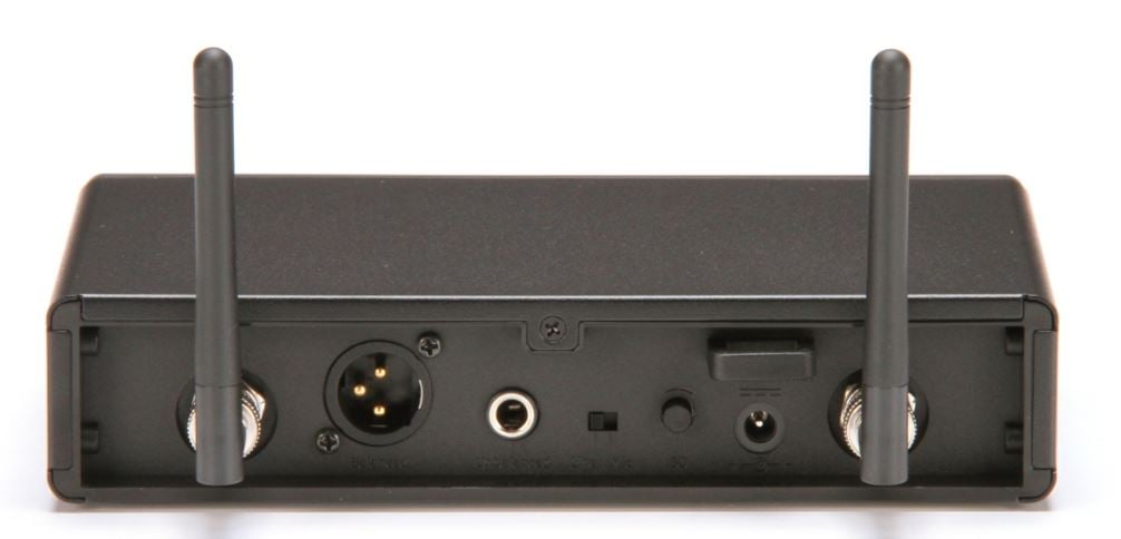 Sennheiser XSW 2-835 Wireless Microphone Hand Held 3