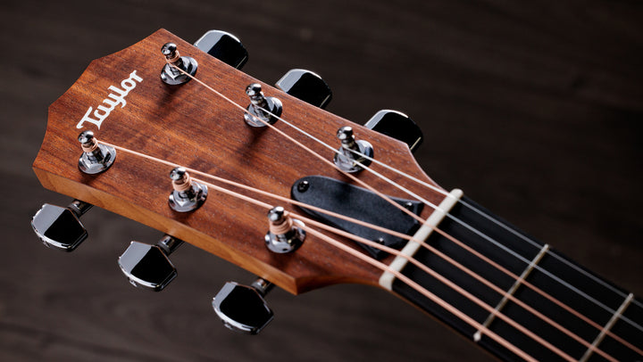 Taylor Academy 10e Acoustic-Electric Guitar - Natural