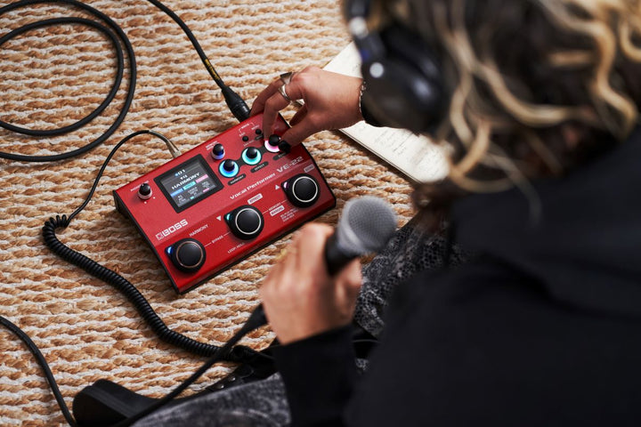 Boss VE-22 Vocal Performer - Effects & Looper Pedal 4