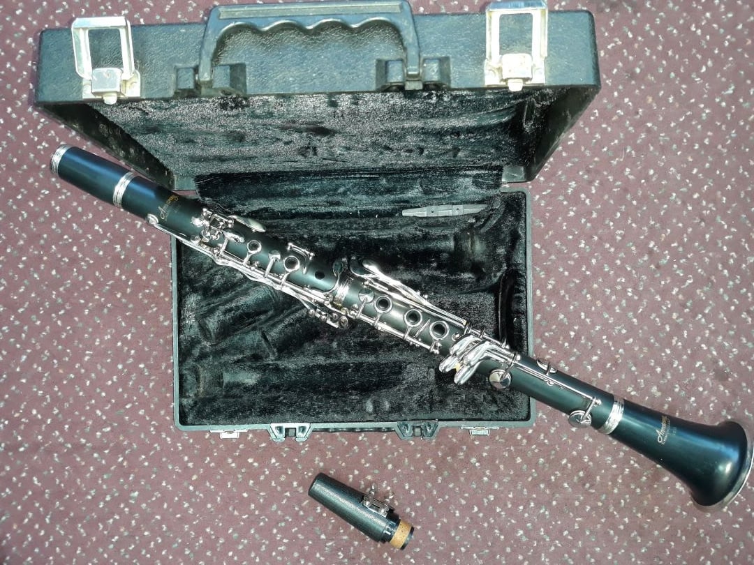 Used Armstrong Model 4001 Bb Clarinet - With Hardshell Case and Mouthpiece 4