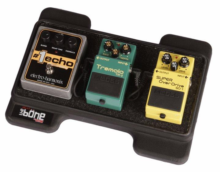 Gator G-MINI BONE Mini Bone Pedalboard w/Carry Bag