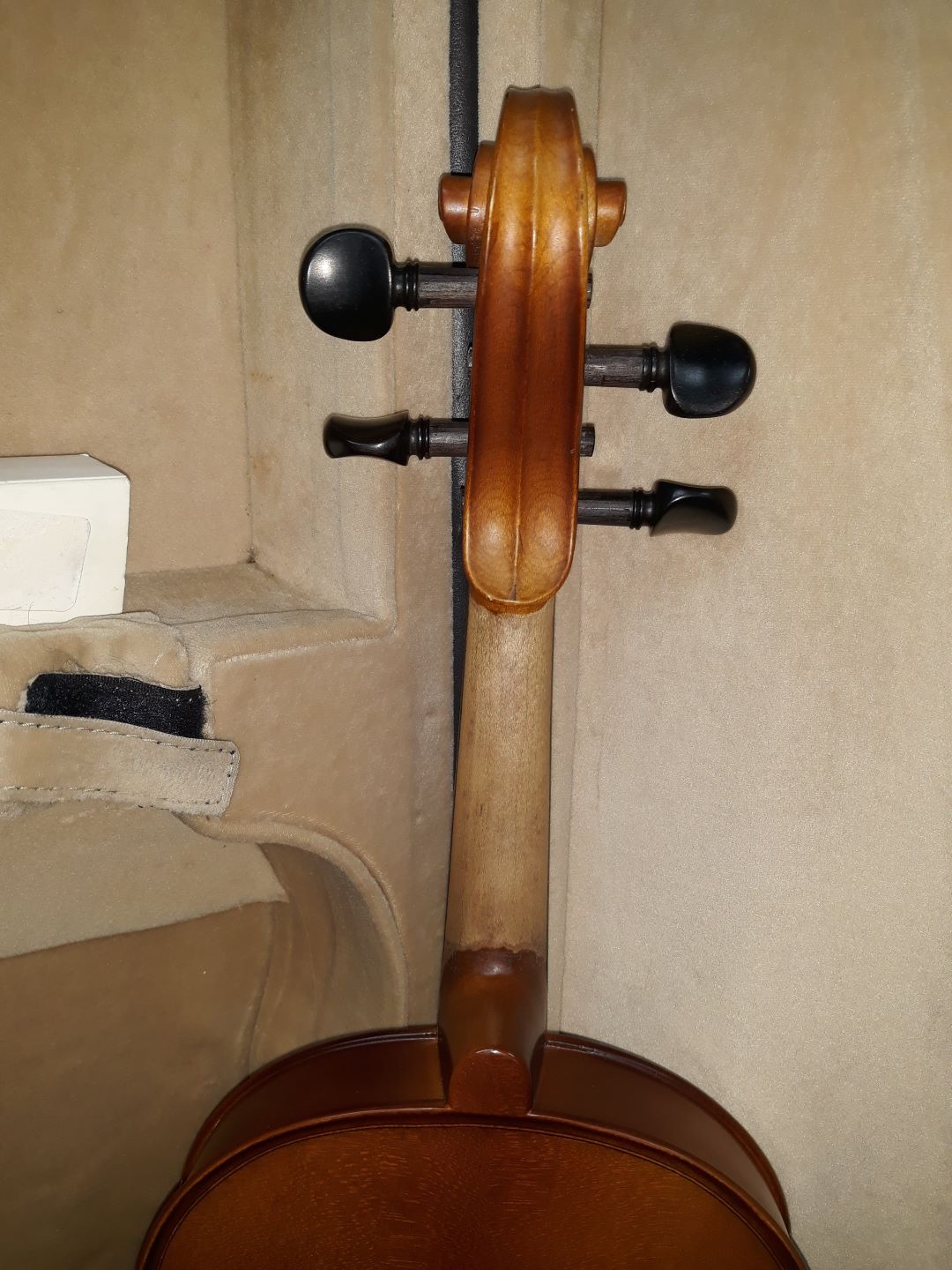 Used Sandner Model 40015 15\" Viola - With Case, Bow and Rosin 5