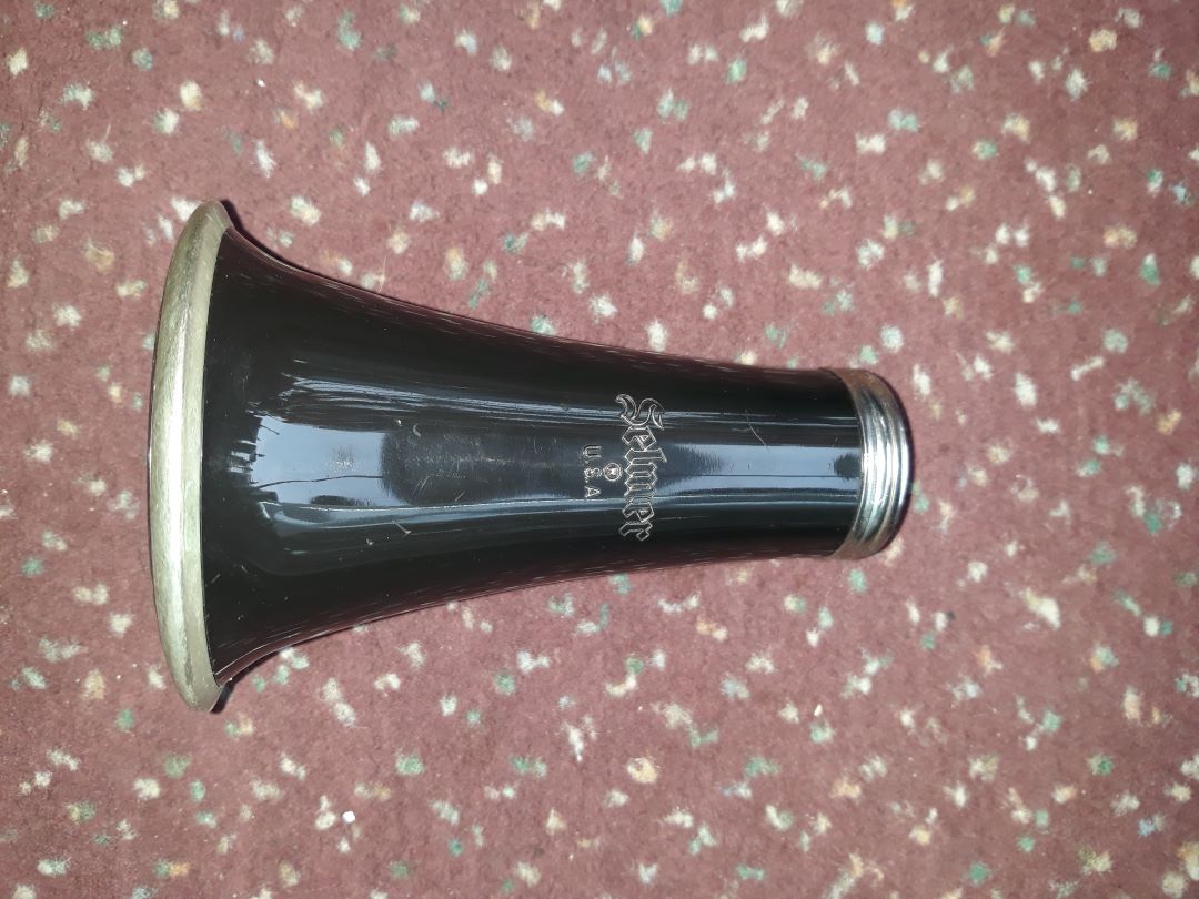 Used Selmer CL300 Bb Resonite Clarinet - With Case and Mouthpiece 4