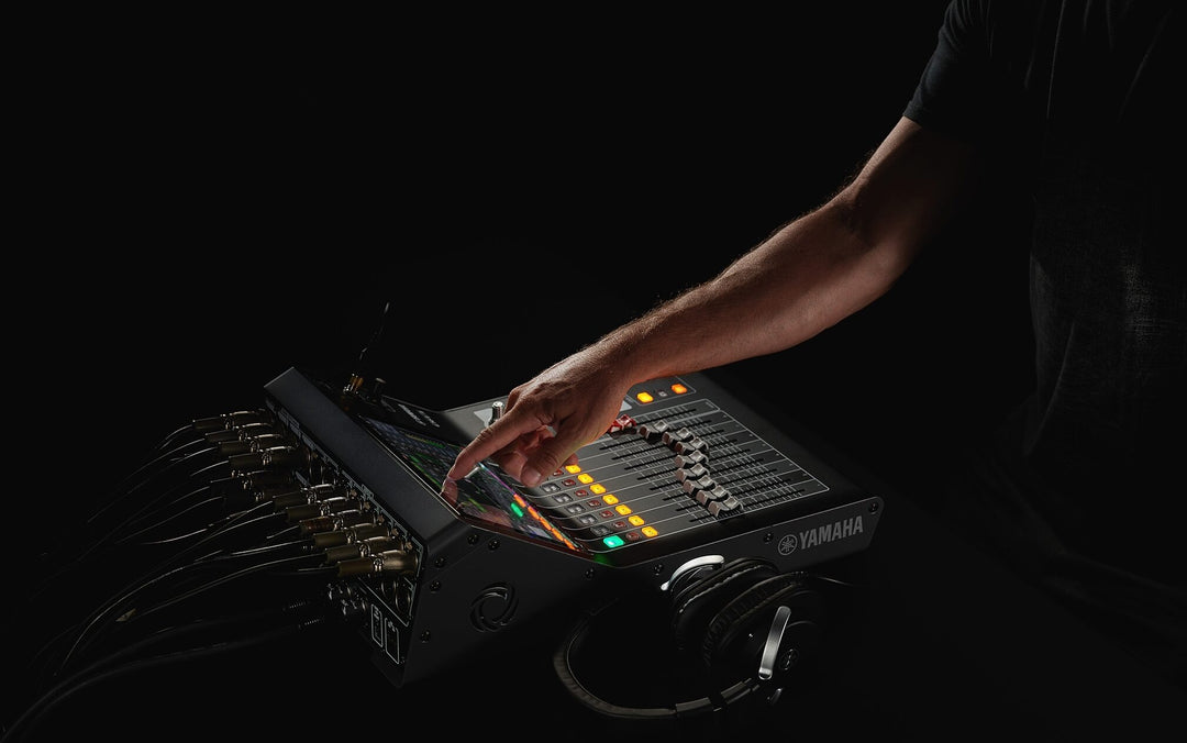 Yamaha DM3S 22-Channel Digital Mixer