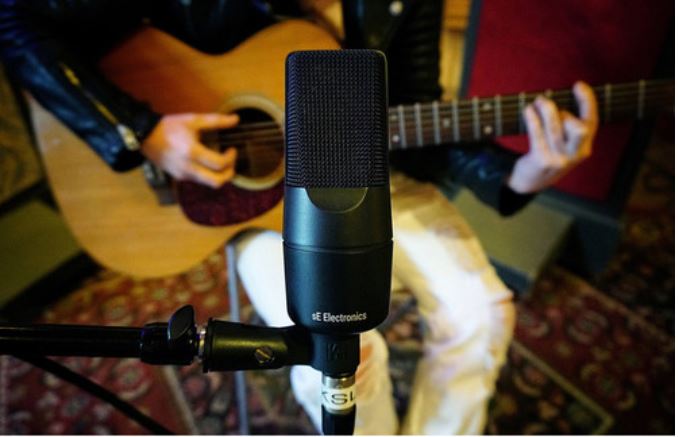 SE X1-S-STUDIO-BUNDLE X1 S Microphone with Reflection Filter X, Shockmount and Cable Pack