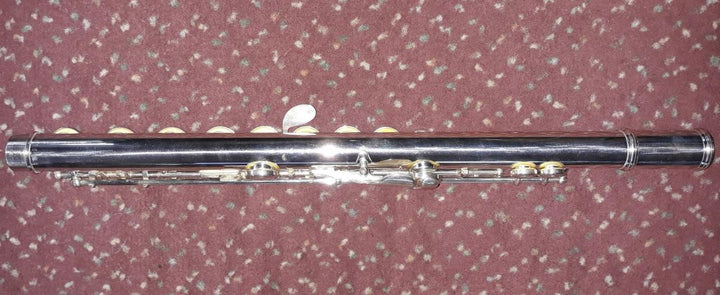 Used Yamaha YFL-481 Open Hole Flute - Sterling Silver With B-Foot