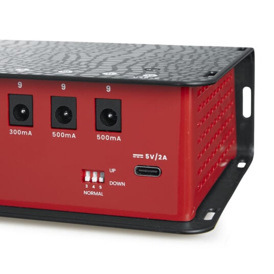 Gator GTR-PWR-12 Pedal Board Power Supply - 12 Isolated Outputs 6