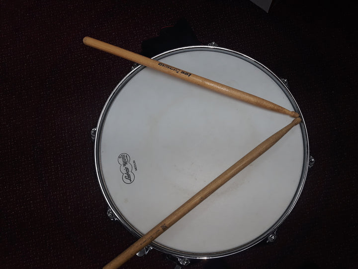Used Ludwig LM404 Galaxy Snare Drum Kit - With Stand, Case, & Sticks