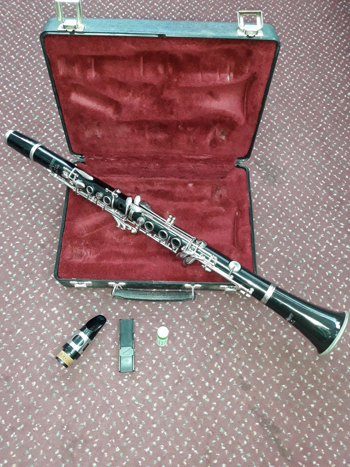 Used Selmer CL300 Bb Resonite Clarinet - With Case and Mouthpiece 7