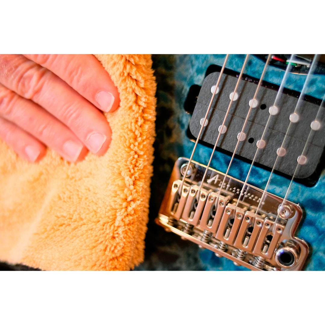Music Nomad MN241 2 'N 1 Beyond Plush Players Cloth 4