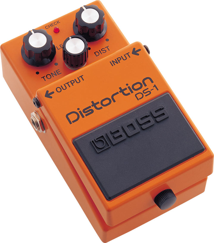 BOSS DS1 Classic Distortion Pedal 2