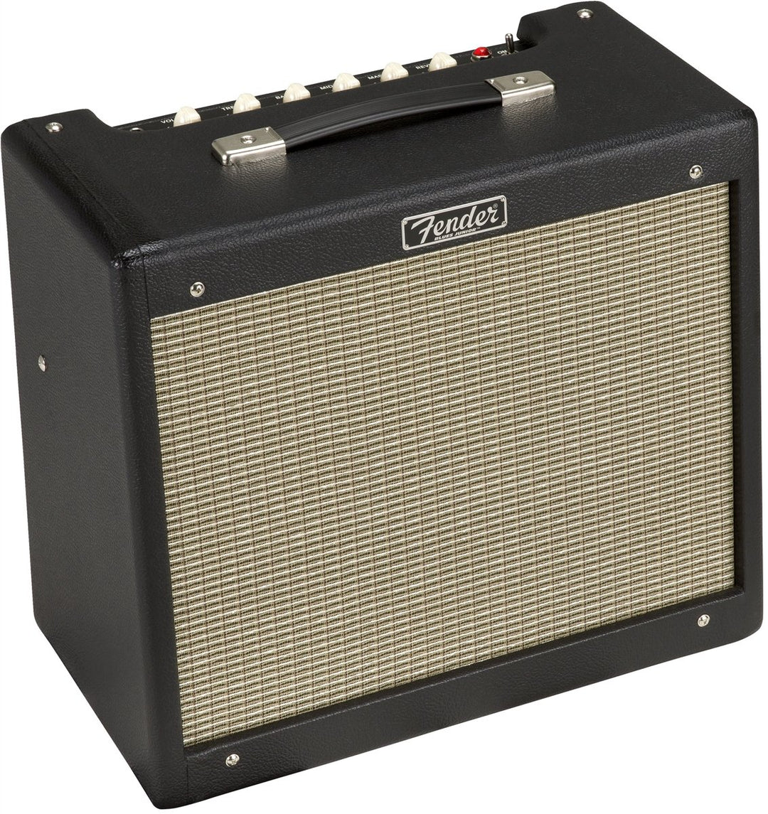 Fender Blues Junior IV 15-Watt Tube Combo Guitar Amplifier 3