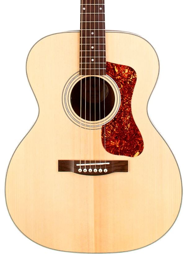 Guild OM-240E Natural Satin No Case