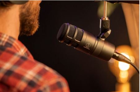 Audio Technica AT2040 Hypercardioid Dynamic Podcast Microphone 4