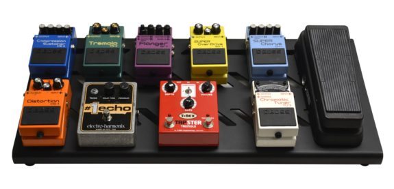 Gator Large Aluminum Pedalboard With Carry Bag - Black