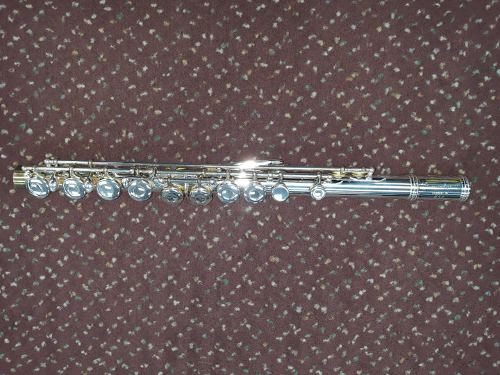 Used Gemeinhardt Model 2SP Student C-Flute - With Case 4