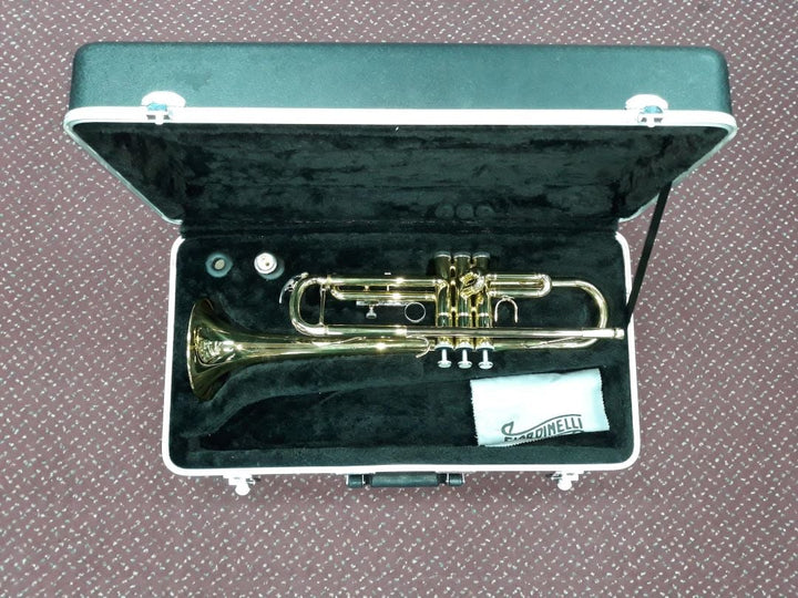 Used Bundy III Bb Brass Trumpet - With Hard Shell Case and Blessing 7C Mouthpiece