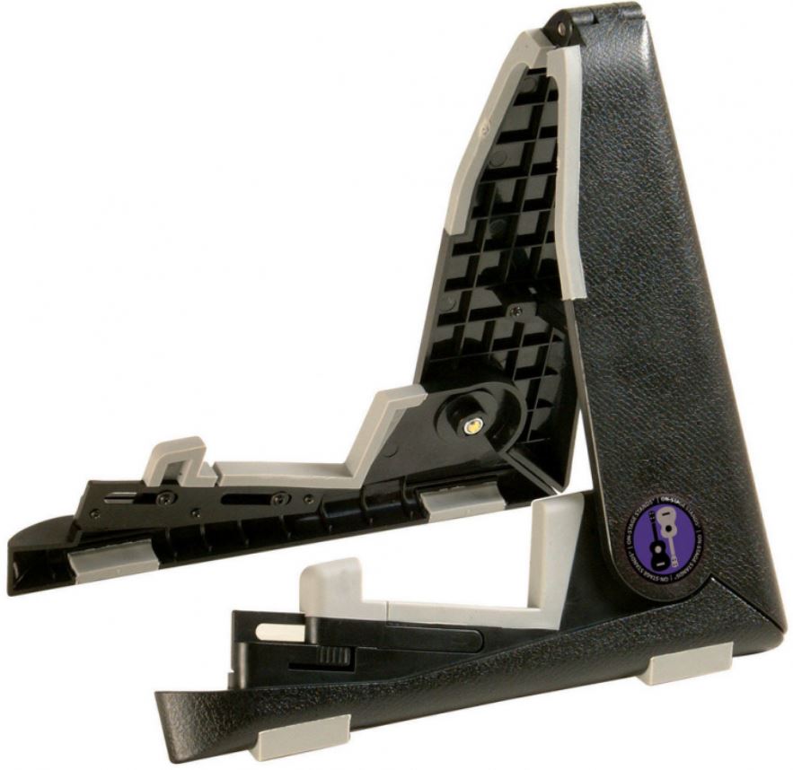 Onstage UPK1000 Soprano Ukulele Accessory Bundle