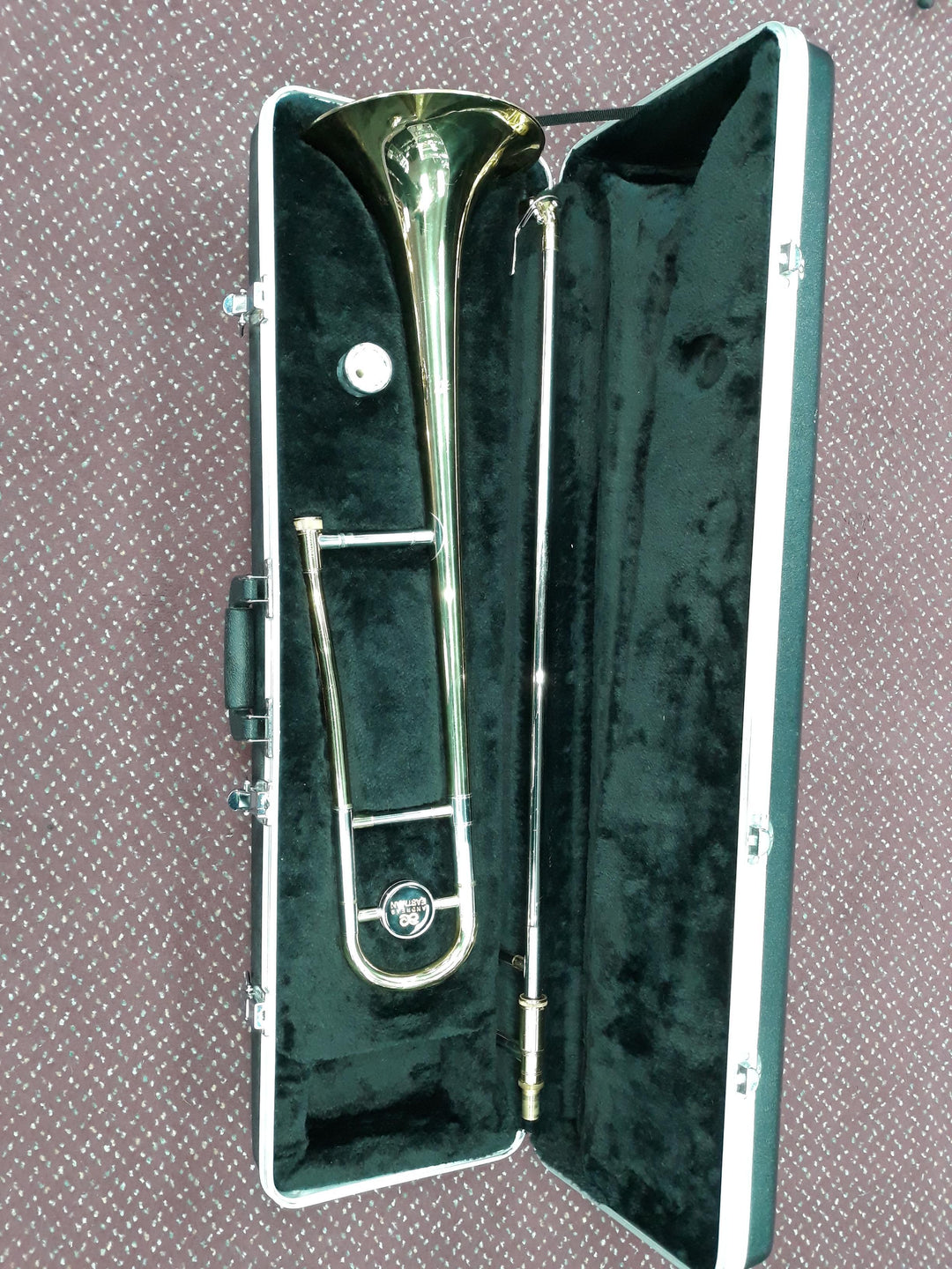 Used Eastman ETB310 Entry Level Tenor Trombone 7