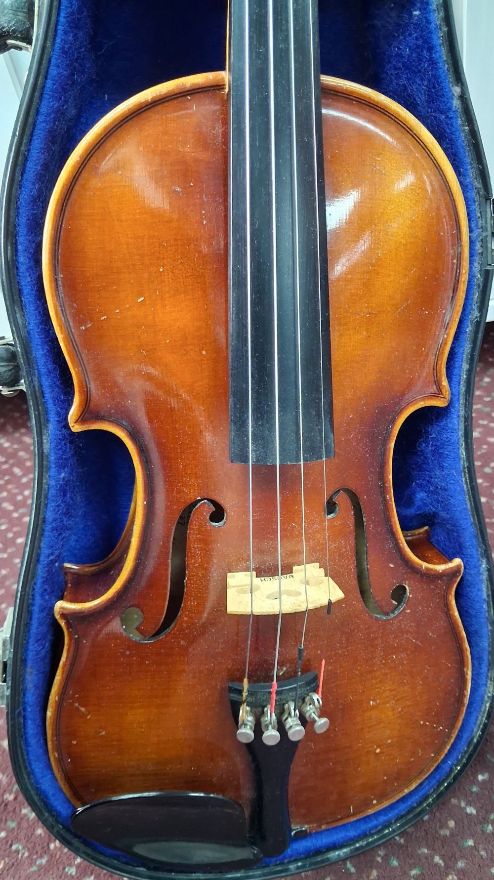 Used E.R. Pfretzschner Model PA241 3/4 Violin - With Case and Bow 3