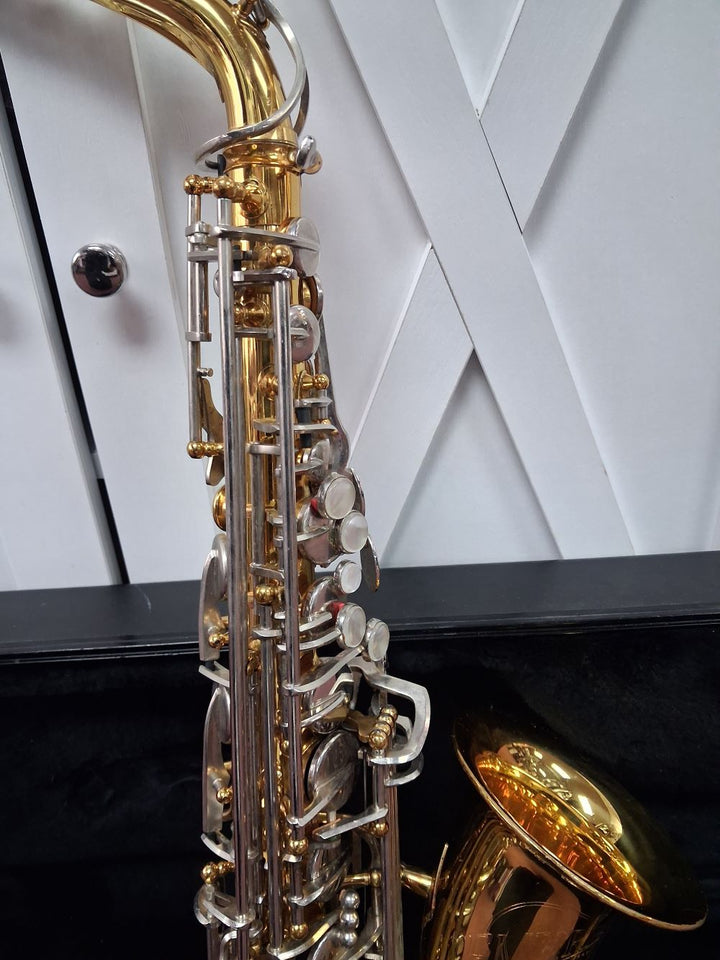 Used King Model 665 Eb Alto Saxophone - With Hardshell Case and Mouthpiece