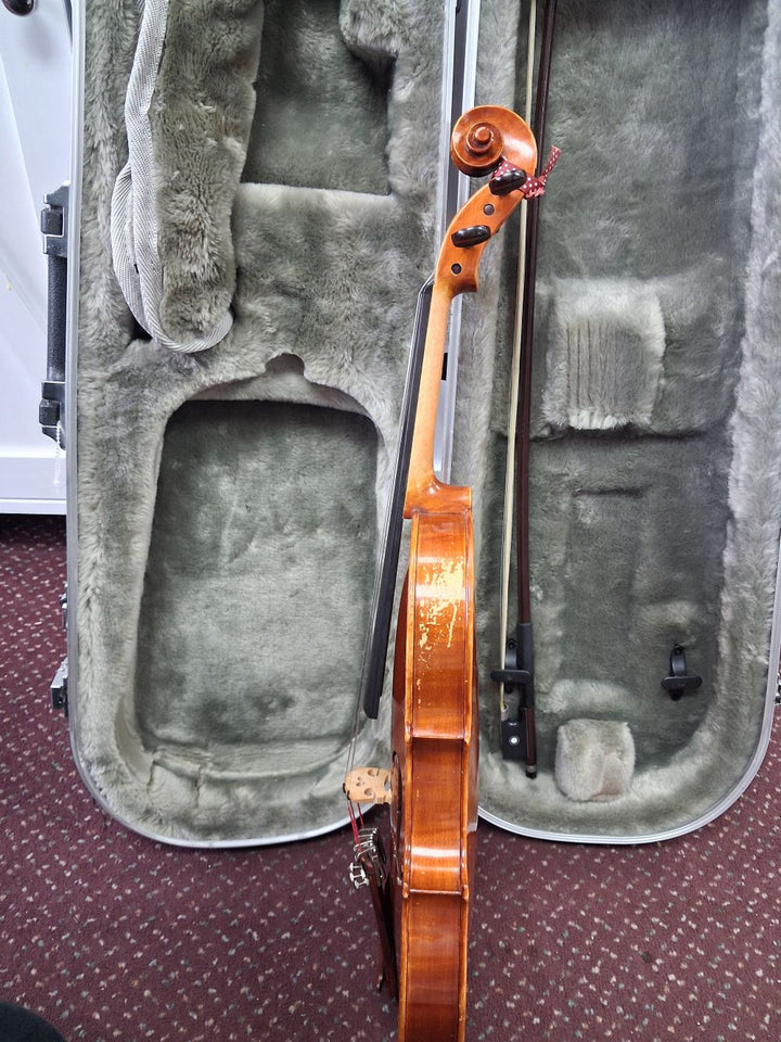 Used Yamaha AV5-34SKM 3/4 Violin - With Hard-shell Case and Bow 5